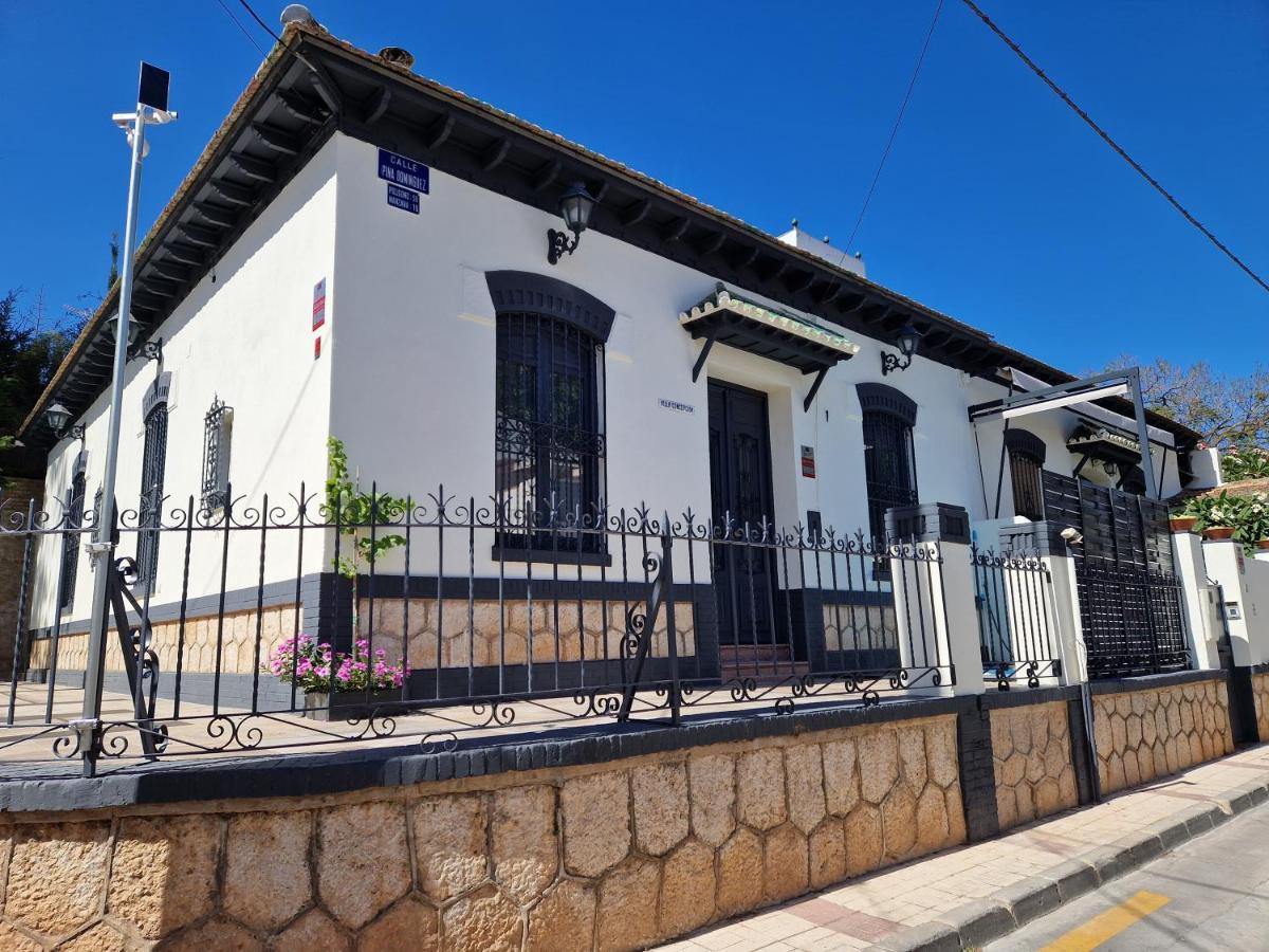 Del Parque Flats Balneario De Pina Villa Malaga Bagian luar foto
